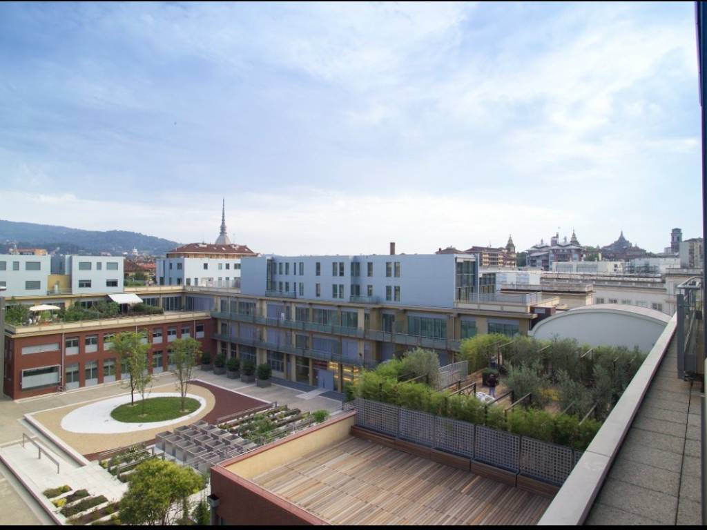 appartamento in vendita a Torino in zona Regio Parco