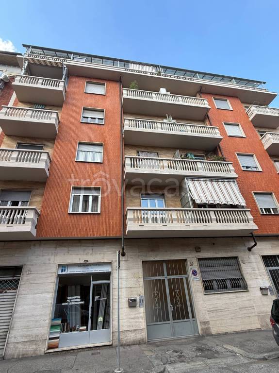 appartamento in vendita a Torino in zona Barriera di Milano