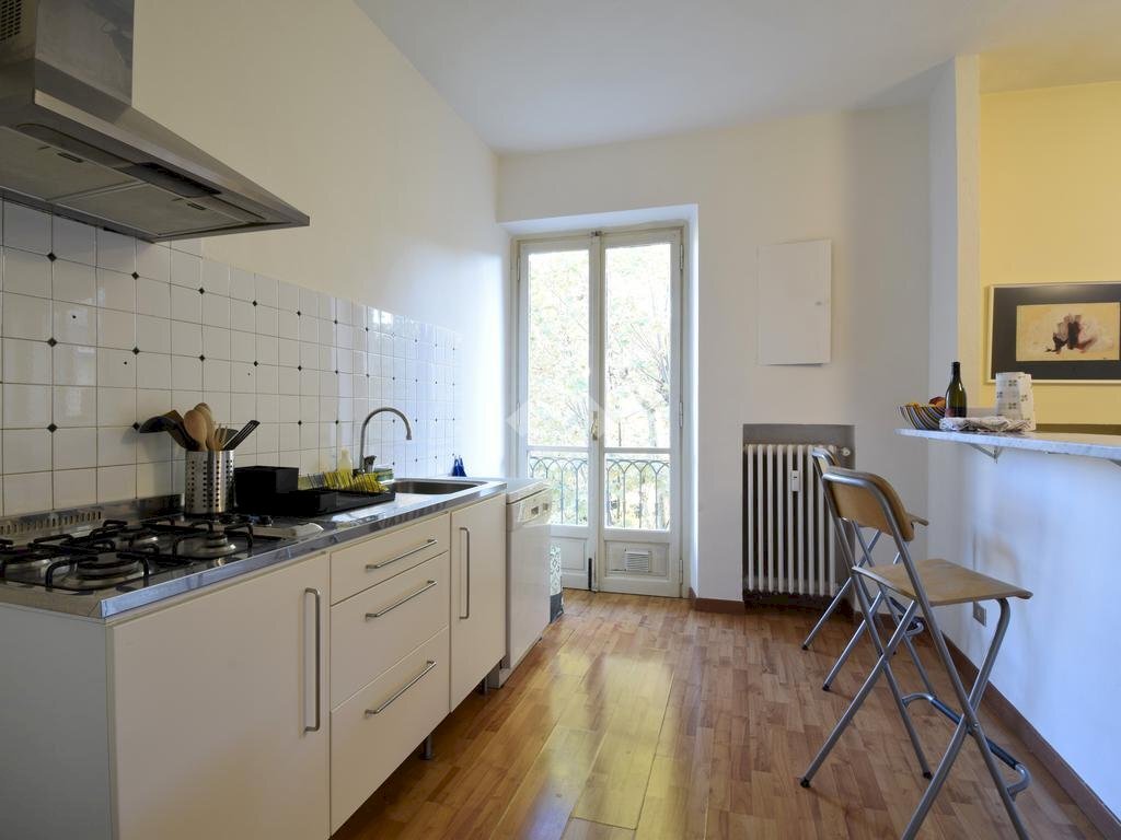 appartamento in vendita a Torino in zona Rosa