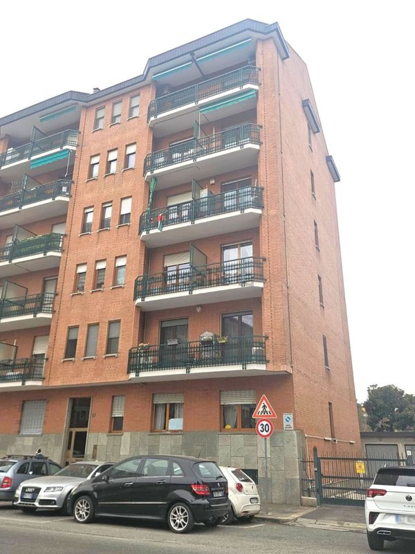 appartamento in vendita a Torino in zona Mirafiori Sud