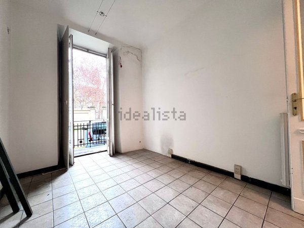 ufficio in vendita a Torino in zona Vanchiglia