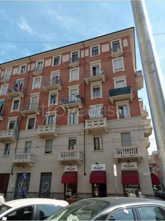 appartamento in vendita a Torino in zona Millefonti
