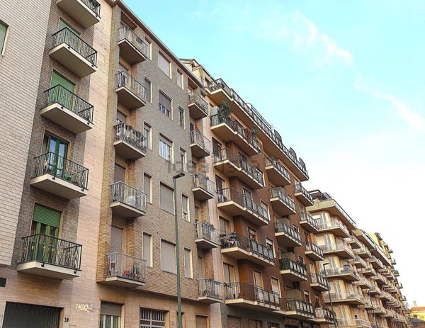 appartamento in vendita a Torino in zona Santa Rita