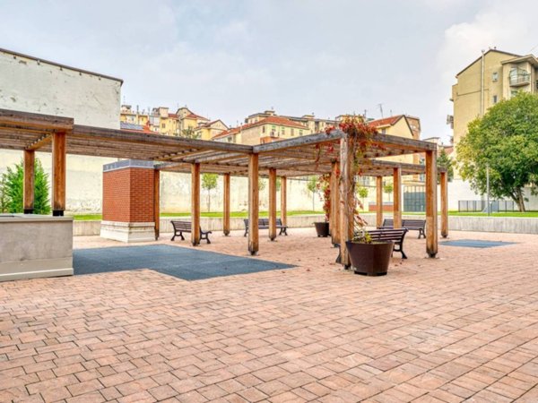 appartamento in vendita a Torino in zona Pozzo Strada