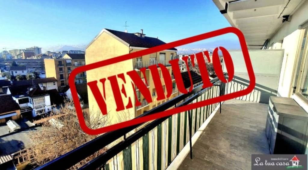 appartamento in vendita a Torino in zona Pozzo Strada