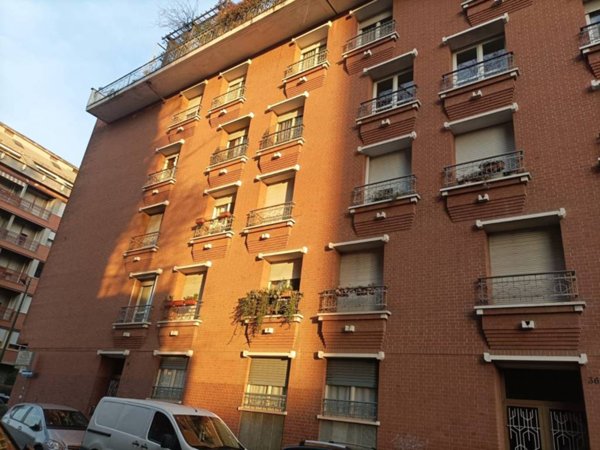 appartamento in vendita a Torino in zona San Salvario