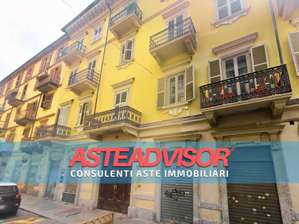 appartamento in vendita a Torino in zona San Salvario
