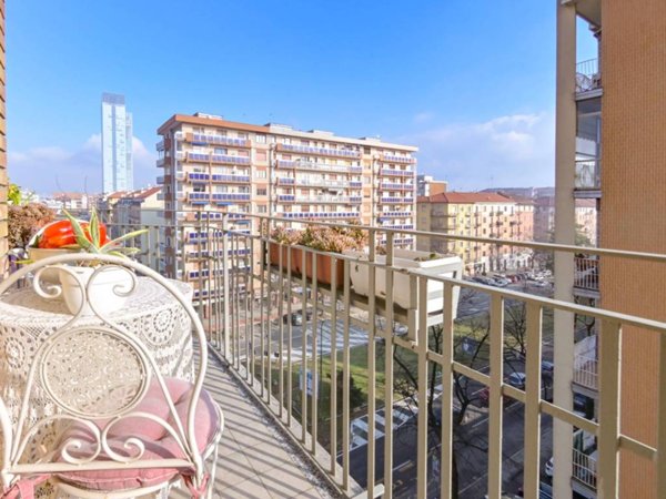 appartamento in vendita a Torino in zona Mirafiori Sud