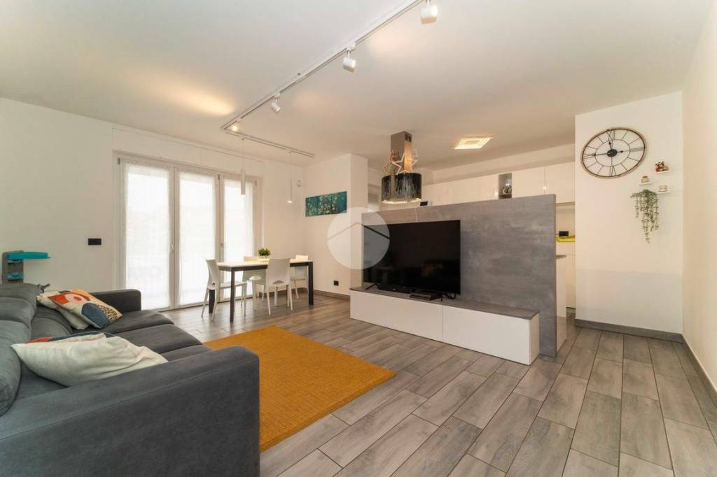 appartamento in vendita a Torino in zona Parella