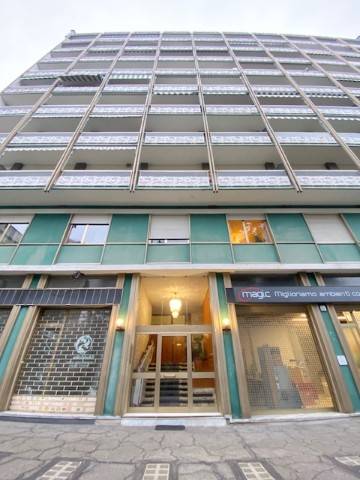 appartamento in vendita a Torino in zona Lingotto