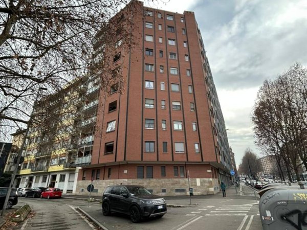 appartamento in vendita a Torino in zona Borgata Vittoria