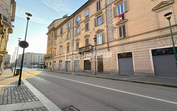 appartamento in vendita a Torino in zona Regio Parco