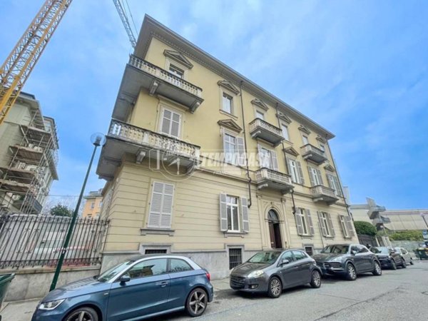 appartamento in vendita a Torino in zona Centro Storico