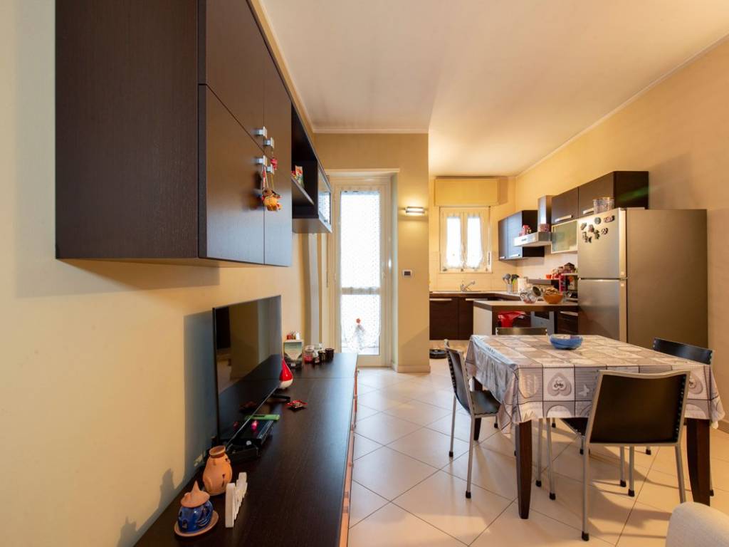 appartamento in vendita a Torino in zona Santa Rita