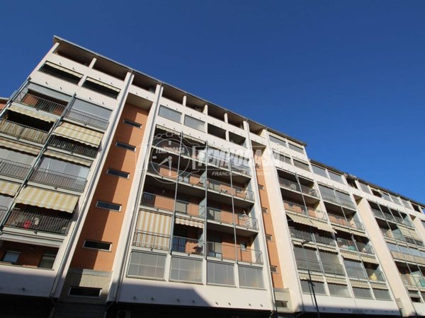 appartamento in vendita a Torino in zona Mirafiori Nord
