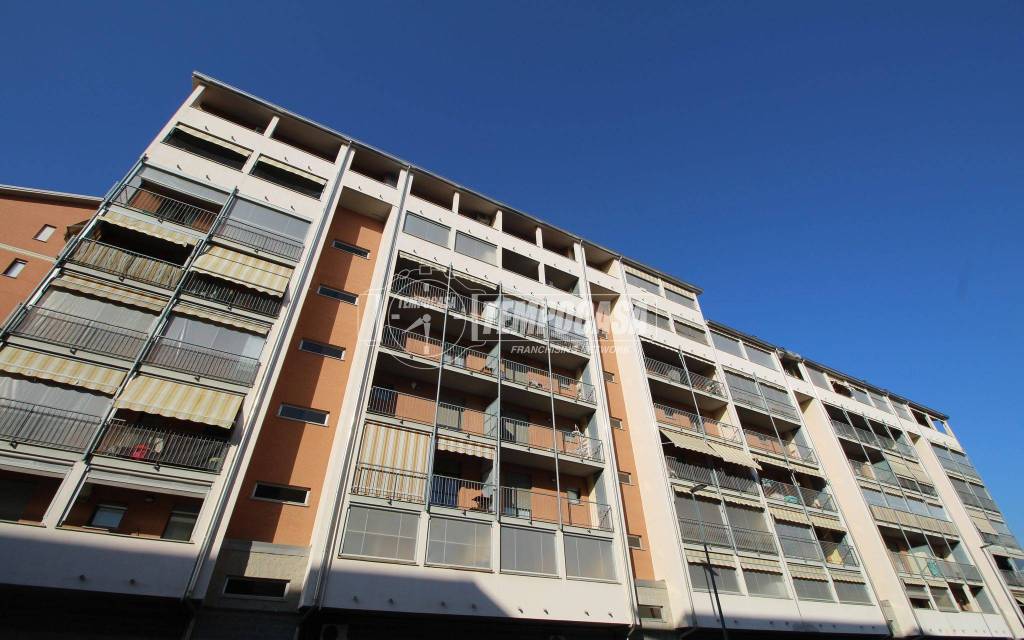 appartamento in vendita a Torino in zona Mirafiori Nord