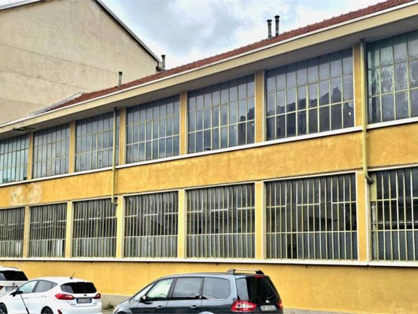 locale di sgombero in vendita a Torino in zona Madonna di Campagna