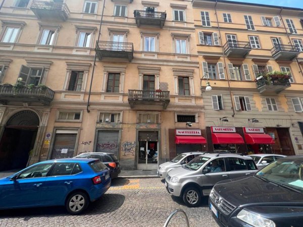 negozio in vendita a Torino in zona Centro Storico