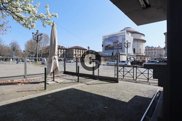 negozio in vendita a Torino in zona Gran Madre