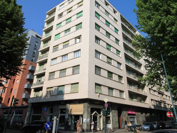 appartamento in vendita a Torino in zona Cenisia