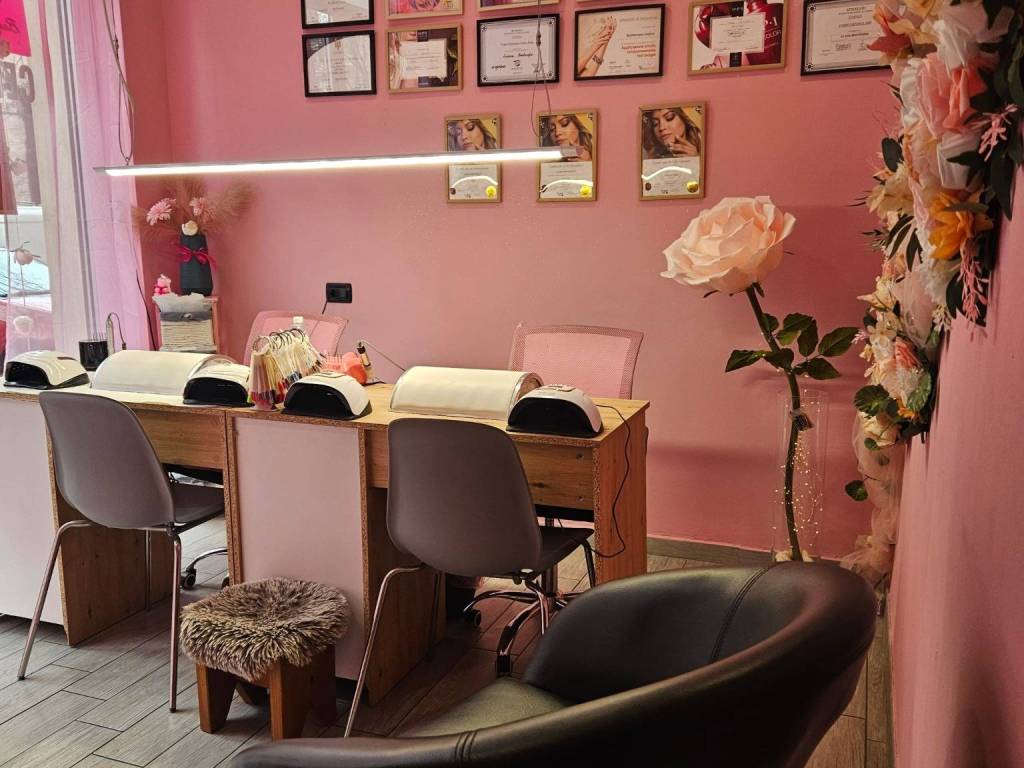 negozio in vendita a Torino in zona Santa Rita