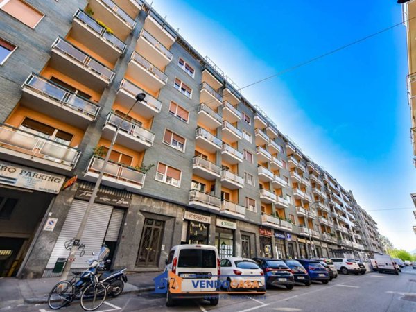 appartamento in vendita a Torino in zona Santa Rita