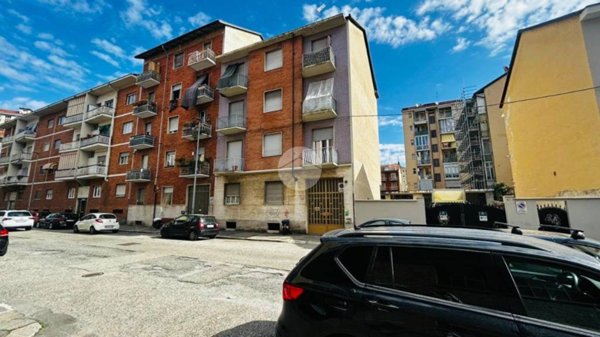 appartamento in vendita a Torino in zona Lucento
