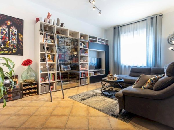 appartamento in vendita a Torino in zona Borgata Vittoria