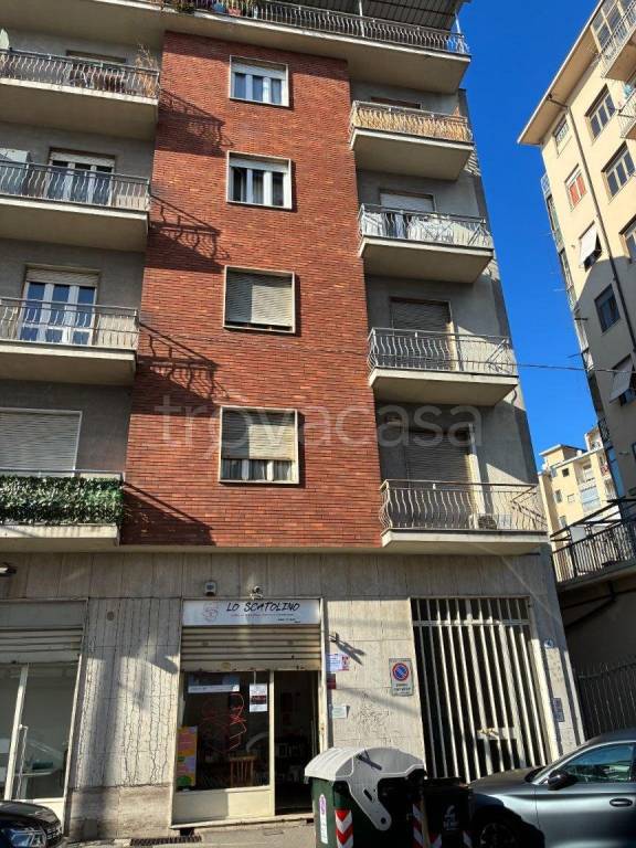 casa indipendente in vendita a Torino in zona Pozzo Strada