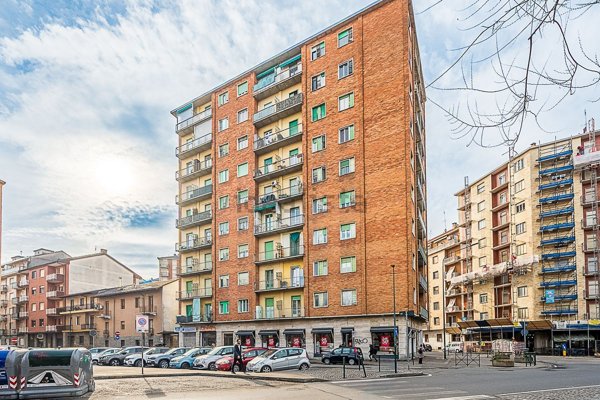appartamento in vendita a Torino in zona Borgata Vittoria