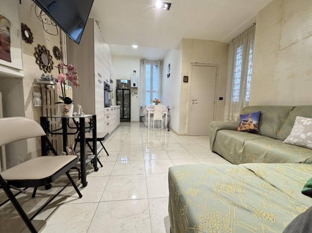 appartamento in vendita a Torino in zona Borgata Vittoria