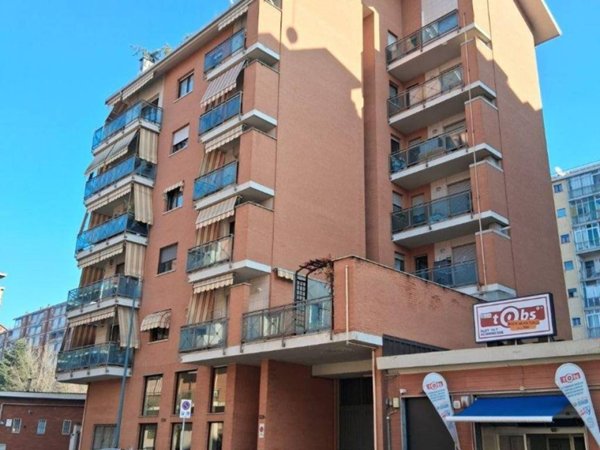 appartamento in vendita a Torino in zona Mirafiori Nord