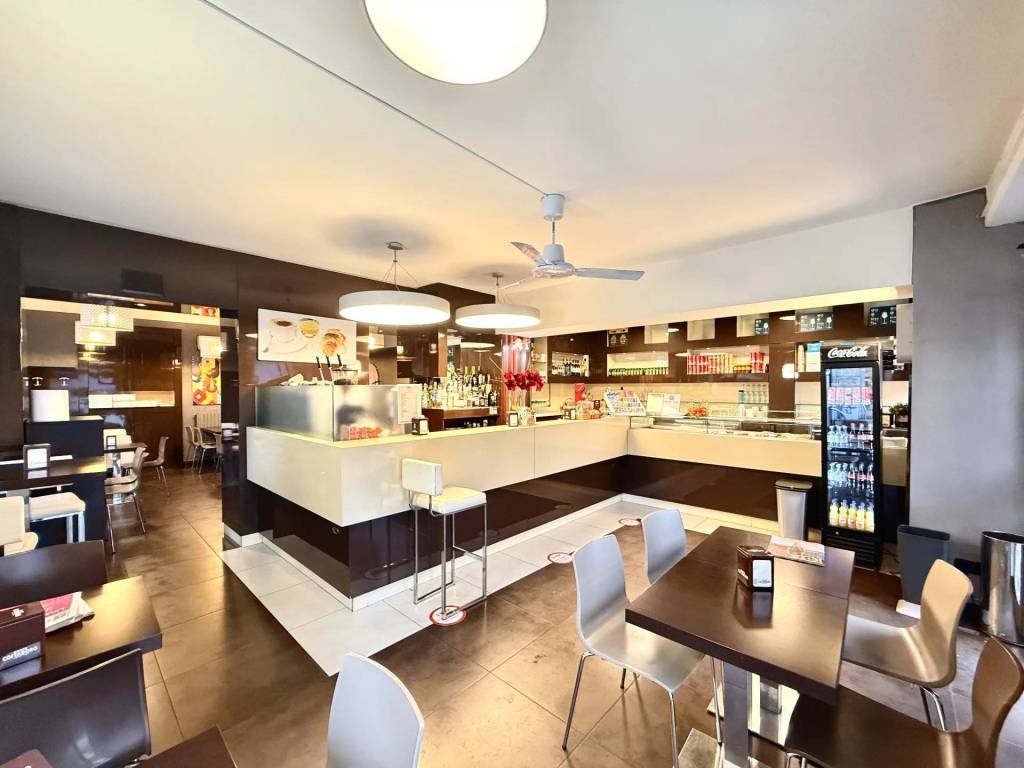 negozio in vendita a Torino in zona San Salvario