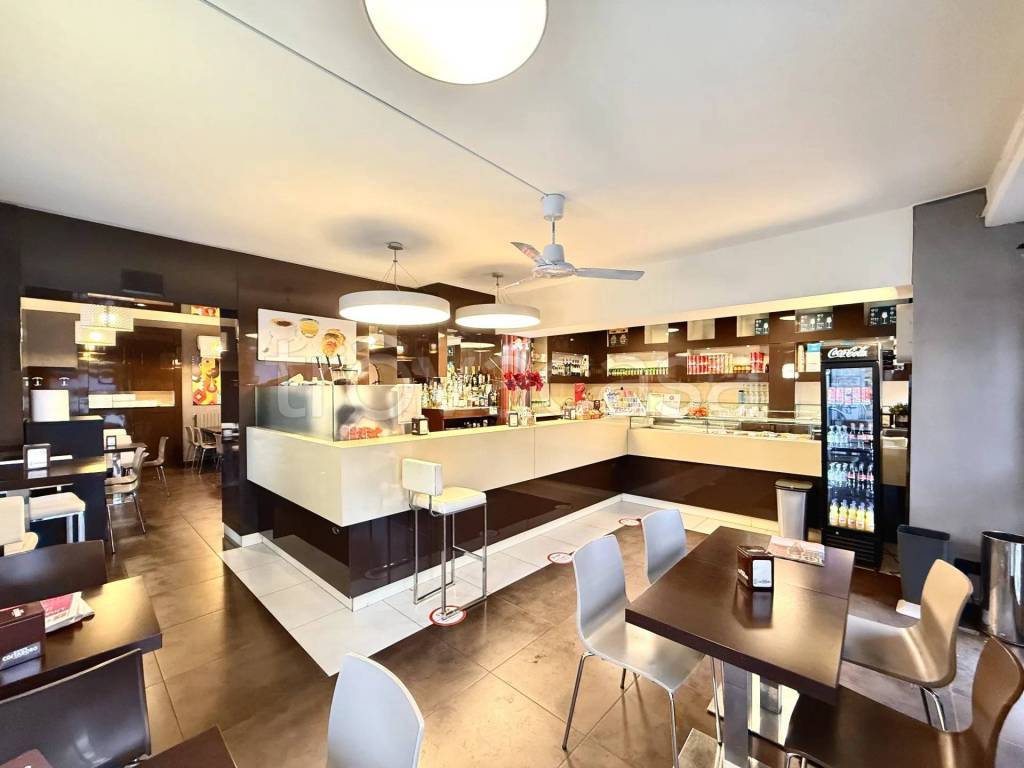 negozio in vendita a Torino in zona San Salvario