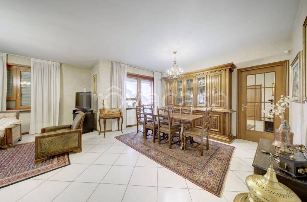 appartamento in vendita a Torino in zona Parella