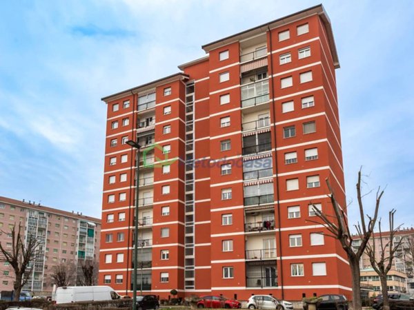 appartamento in vendita a Torino in zona Mirafiori Sud