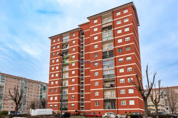 appartamento in vendita a Torino in zona Mirafiori Sud