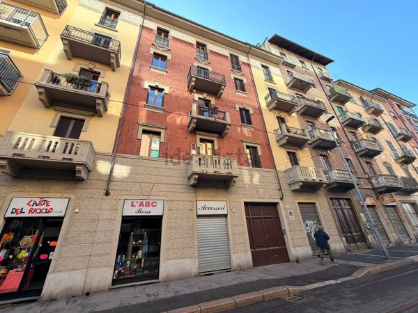 appartamento in vendita a Torino in zona Lingotto