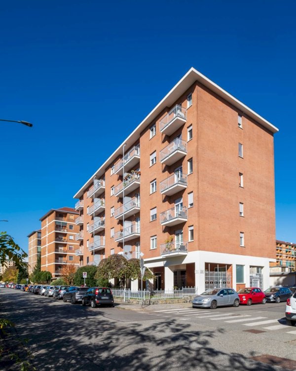 appartamento in vendita a Torino in zona Regio Parco