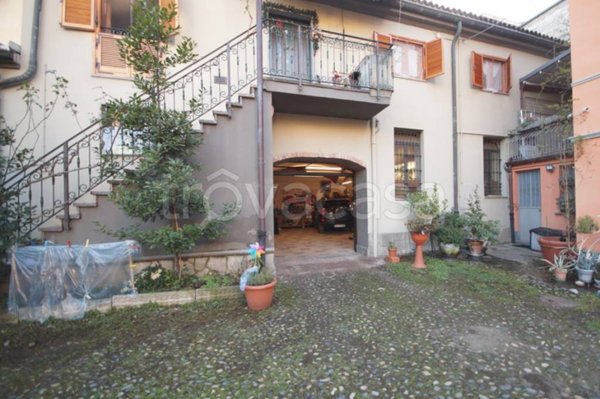casa indipendente in vendita a Torino in zona Centro Storico
