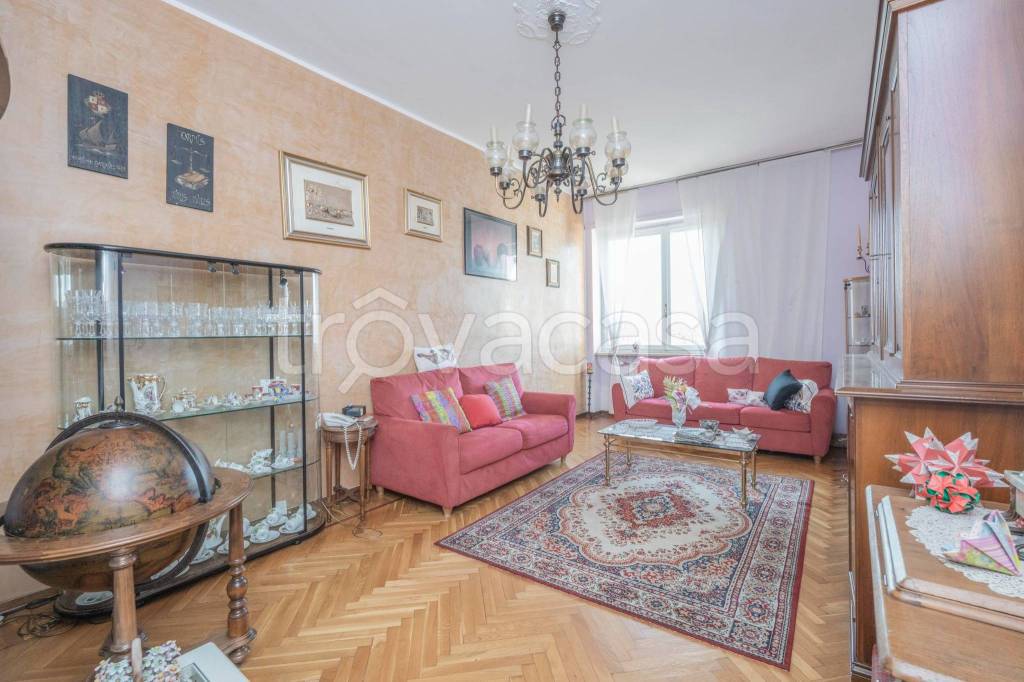 appartamento in vendita a Torino in zona Rebaudengo
