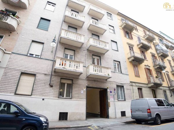 appartamento in vendita a Torino in zona Borgo San Paolo