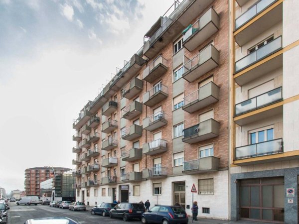 appartamento in vendita a Torino in zona Borgo San Paolo