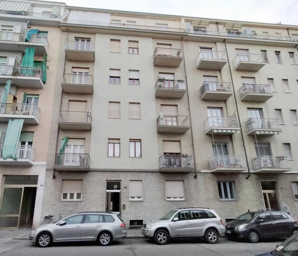 appartamento in vendita a Torino in zona Parella