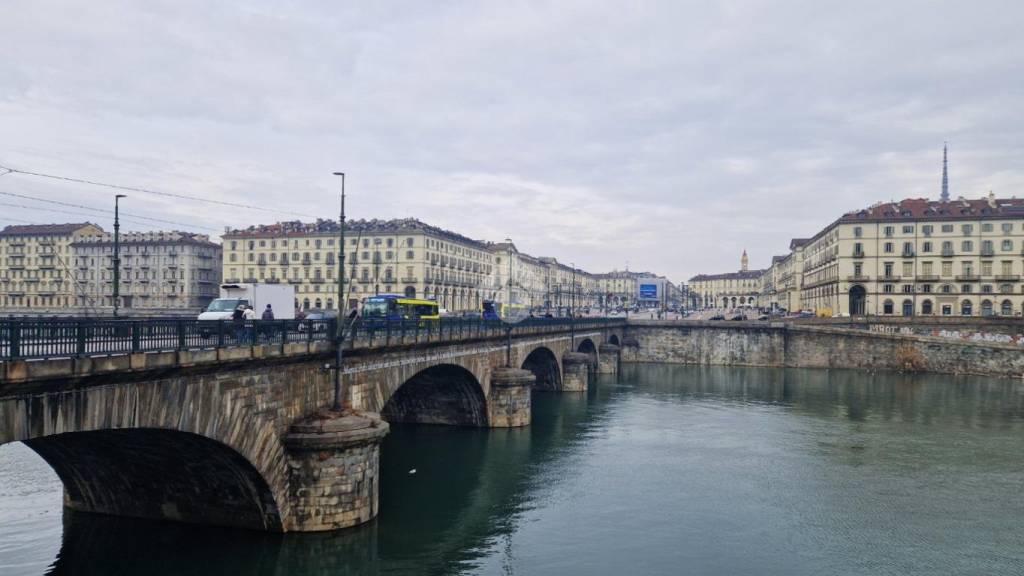 appartamento in vendita a Torino in zona Gran Madre