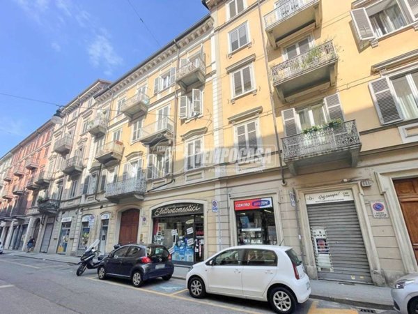 negozio in vendita a Torino in zona Crocetta