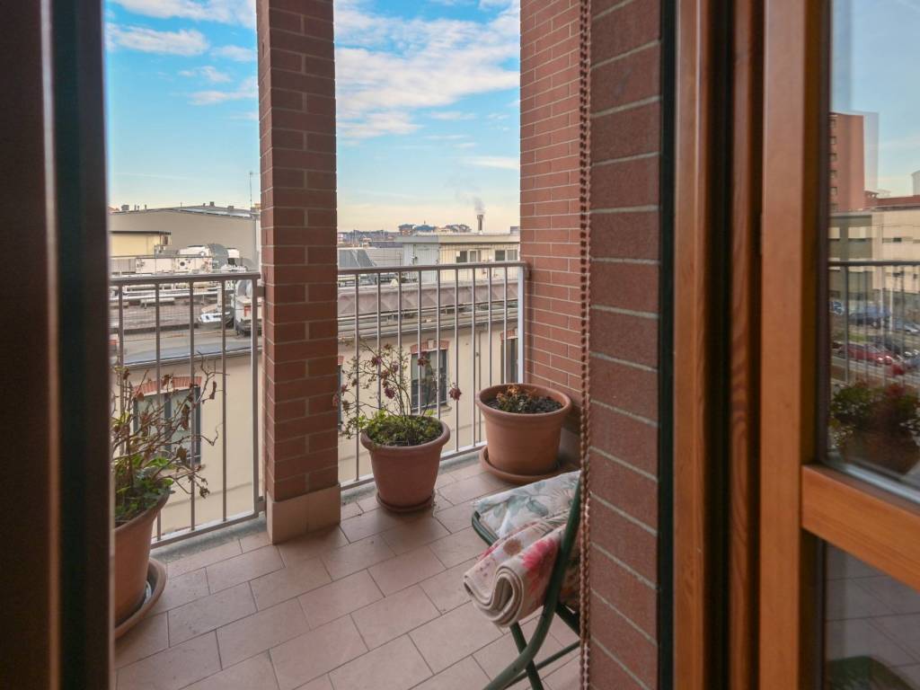 appartamento in vendita a Torino in zona Borgata Vittoria