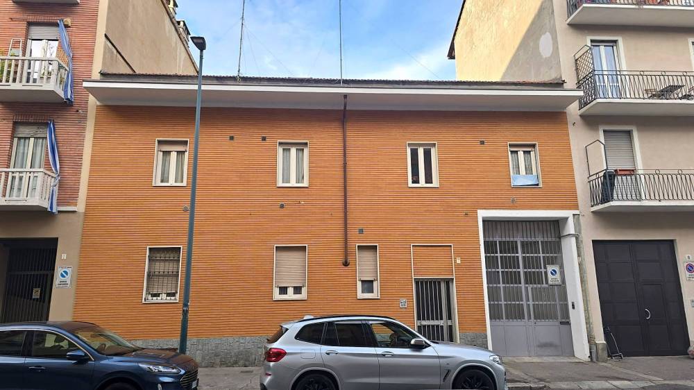 casa indipendente in vendita a Torino in zona Parella