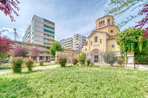 appartamento in vendita a Torino in zona Pozzo Strada