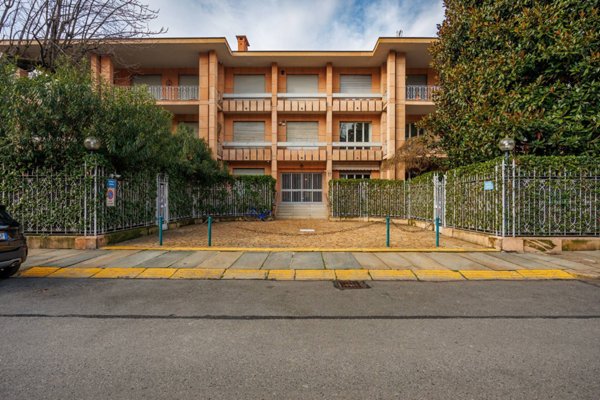 appartamento in vendita a Torino in zona Crocetta